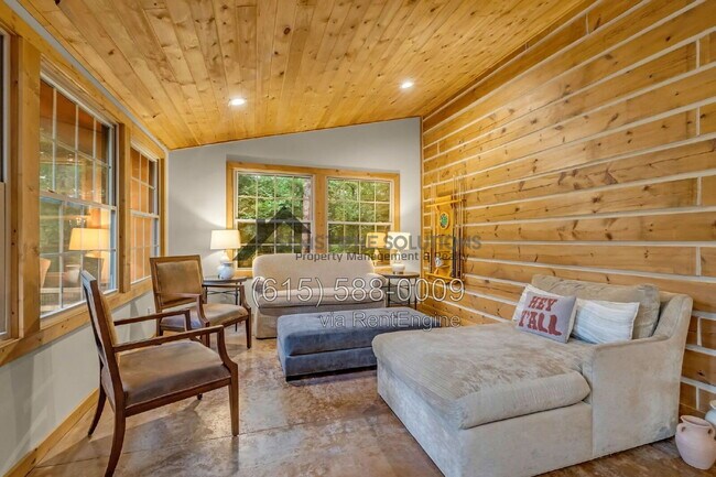 Building Photo - 7507 Ivorybill Ln