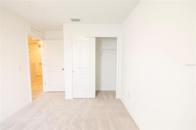 Building Photo - 7649 WATERSCAPE Dr