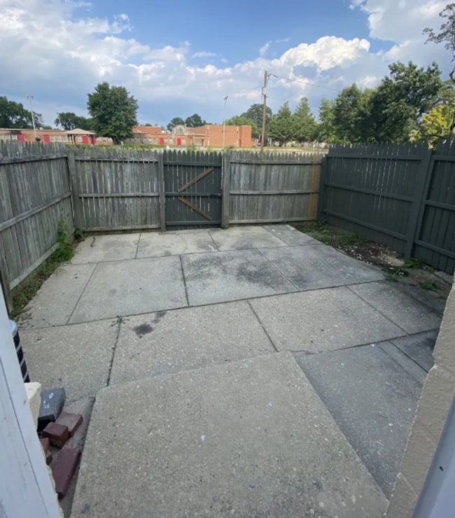 Building Photo - COMING SOON - 3 Bedroom Rental in Temple H...