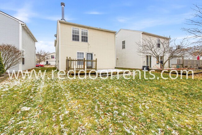 Building Photo - Modern Living in Greenfield