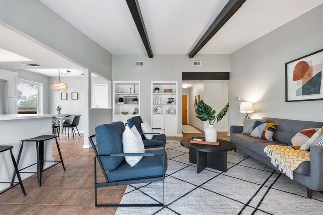 Building Photo - 1406 Radam Cir