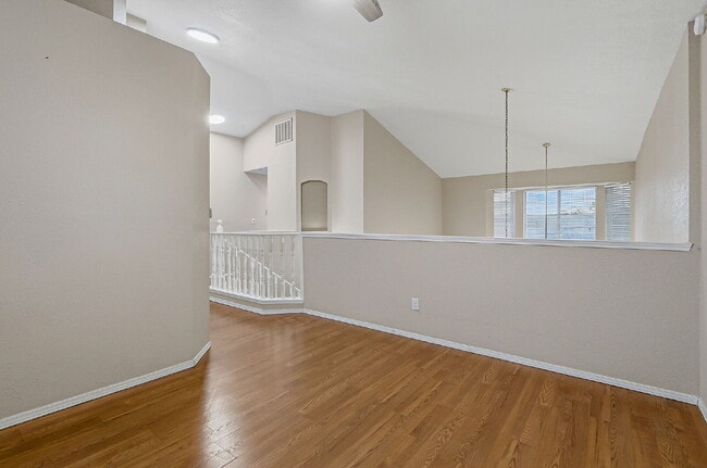 Building Photo - For Rent – 3 Bedroom, 2.5 Bath Home with Mountain Views & Refrigerated Air