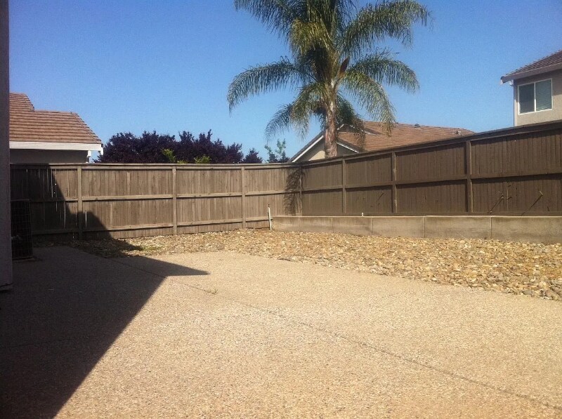 Building Photo - 9649 Anton Oaks Way