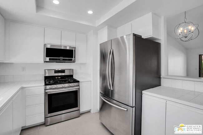 Building Photo - 34093 Calle Mora