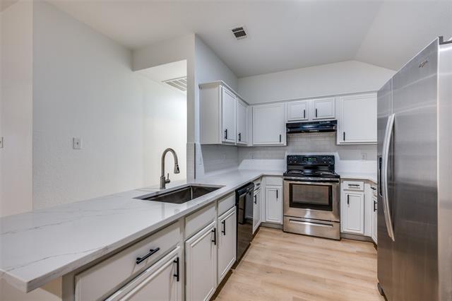 Building Photo - 3023 San Martin Dr