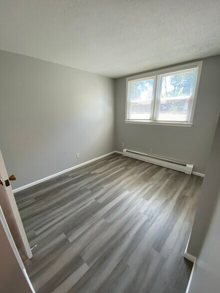 Building Photo - 7617 69th ave N