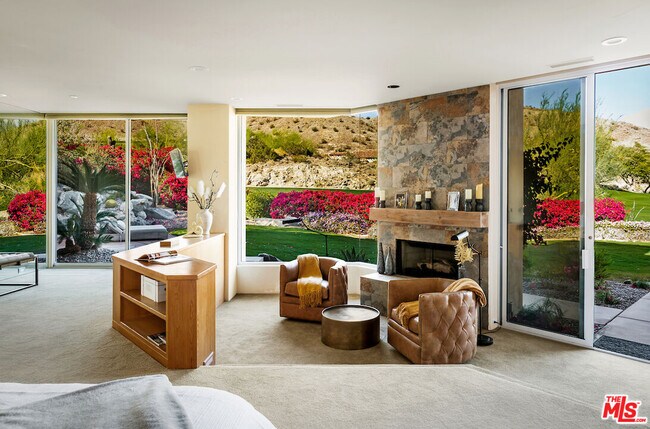 Building Photo - 136 Netas Dr