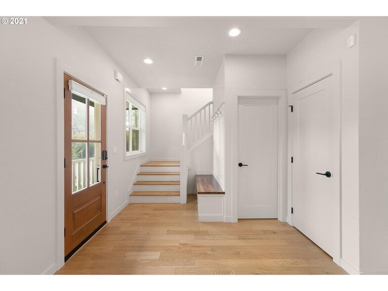 Building Photo - 8421 N Burrage Ave