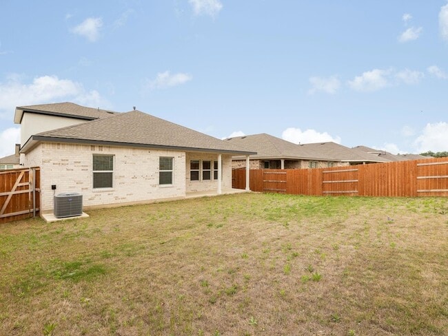 Building Photo - 2704 Indian Clover Trl