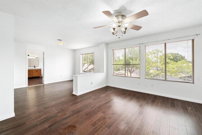 Building Photo - 12701 Tantara Dr