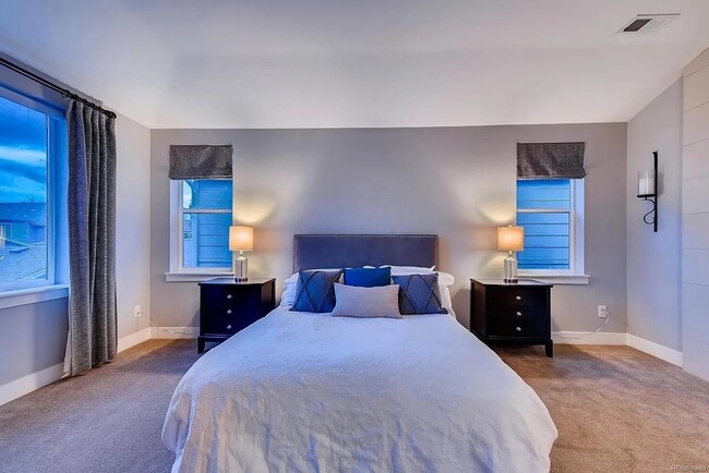 Building Photo - 1112 S Grant St