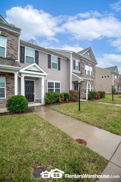 Building Photo - 1311 Stone Rdg Pk Ter