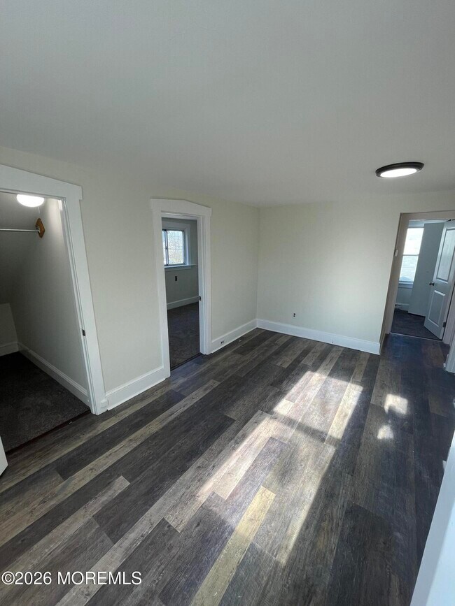 Building Photo - 37 E Gloucester Pike