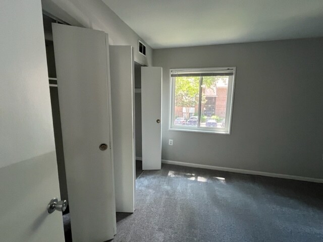 Building Photo - 1400 Northgate Sq