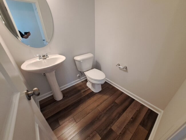 Building Photo - 2728 Chert Ln