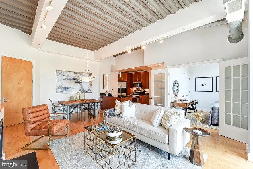 Building Photo - 1320 13th St NW