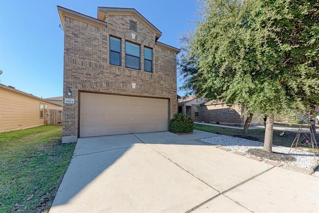 Building Photo - 8824 Edmundsbury Dr