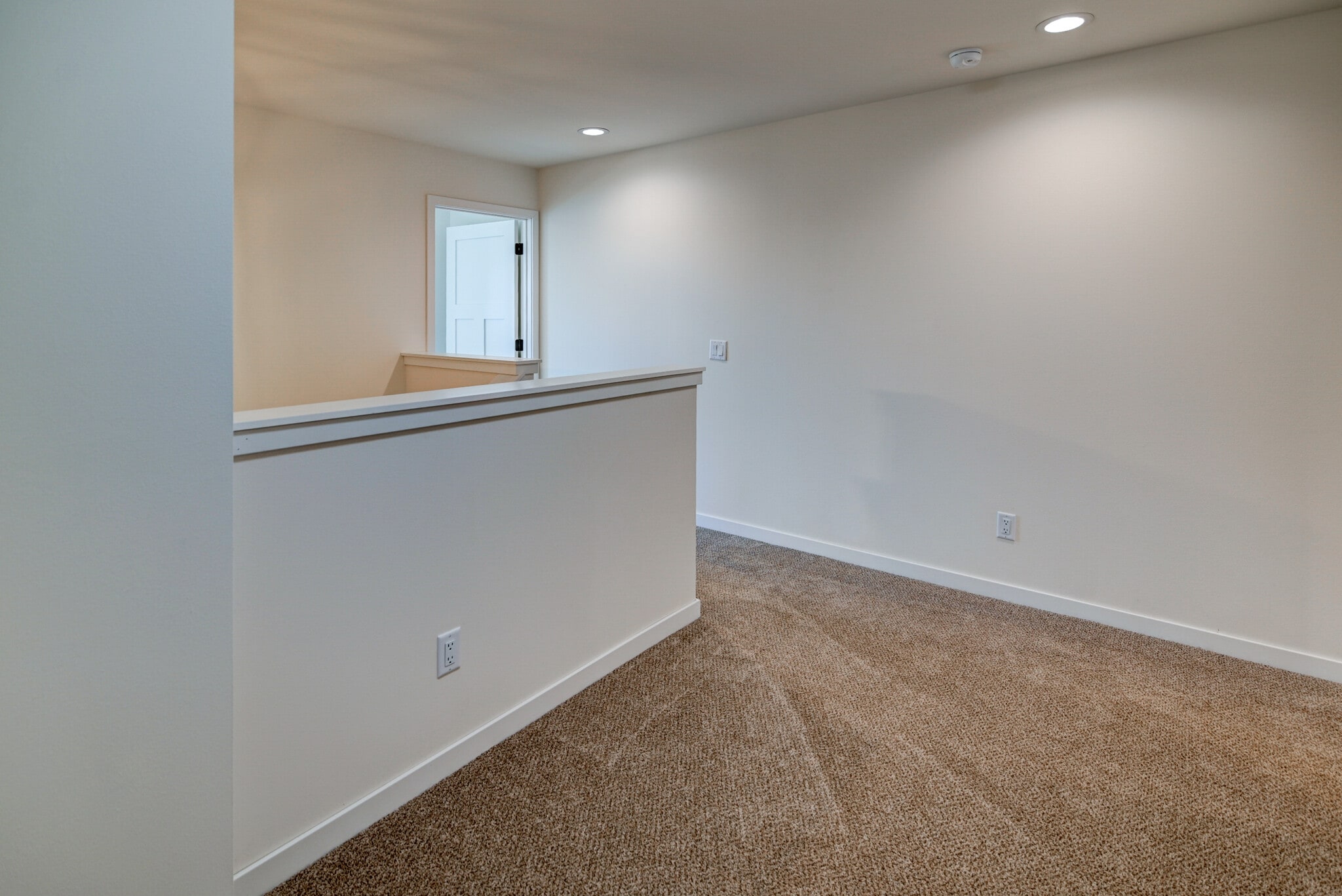 Building Photo - 4879 Lacy Rd