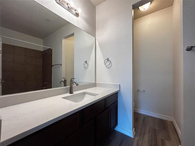 Building Photo - 5508 Dolores Pl