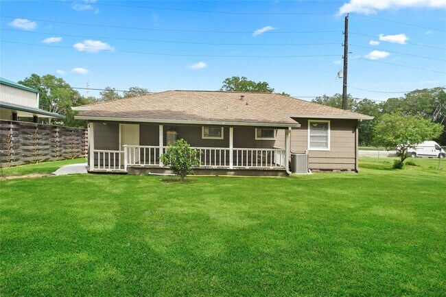 Building Photo - 4834 FM 2218 Rd