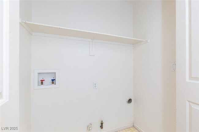 Building Photo - 8109 Defiance Ave