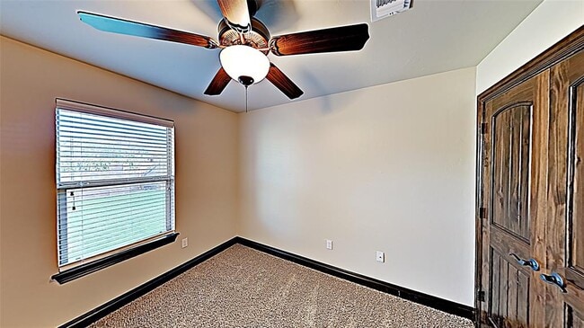 Building Photo - 13532 Gentry Dr