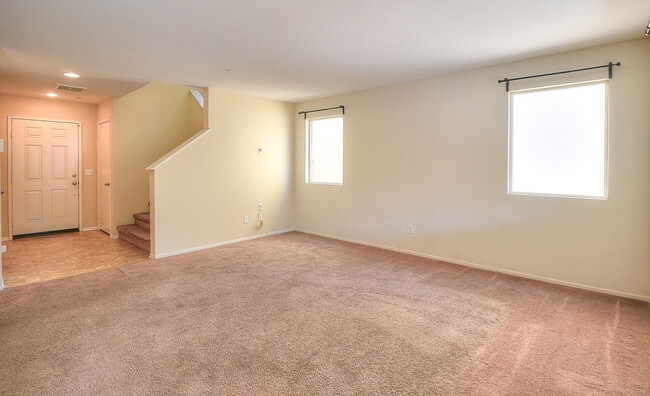 Building Photo - 34212 Woodmont