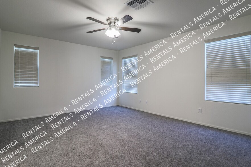 Building Photo - 16267 W La Ventilla Way