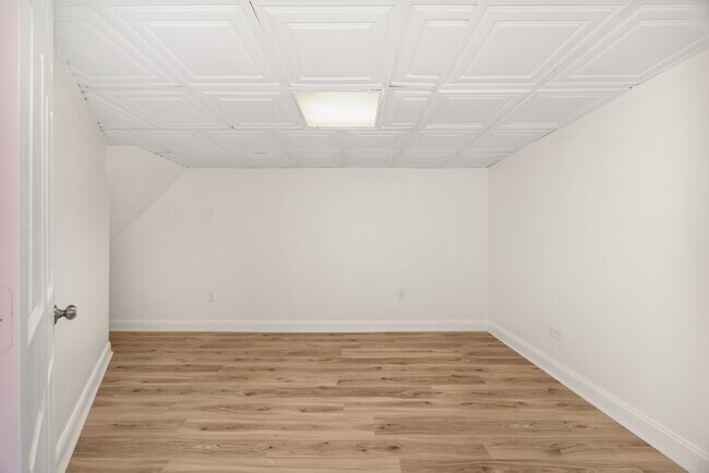 Building Photo - 2228 S. Wood-BSMT