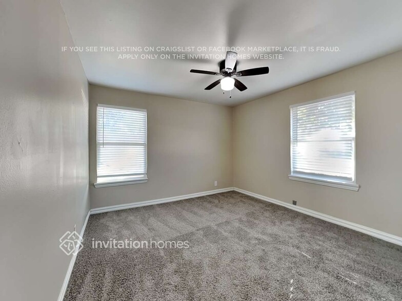 Building Photo - 808 Woodleigh Dr