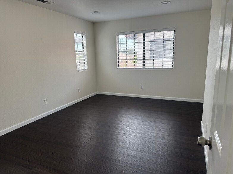 Bedroom 1 - 11710 Walcroft St