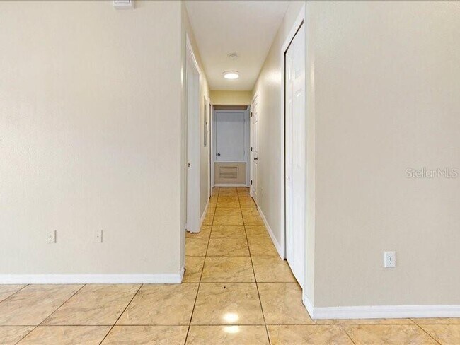 Building Photo - 206 Majors Ln