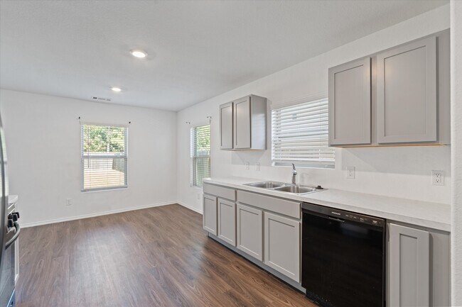 Building Photo - 6133 Dunsmore Cyn Ln
