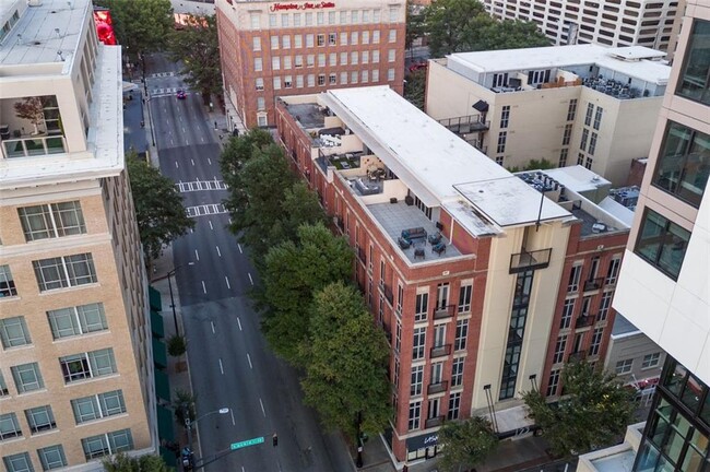 Building Photo - 123 Luckie St NW