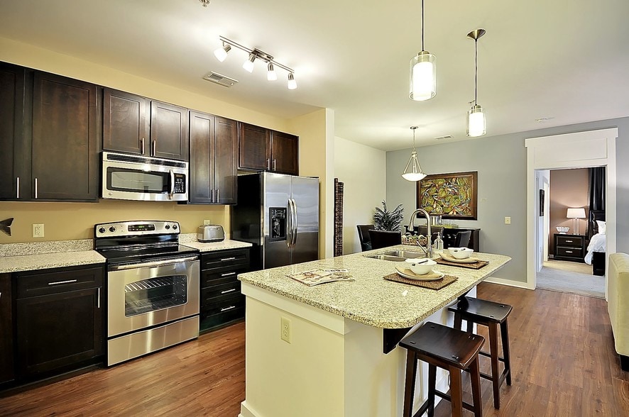 Bees Ferry 2020 Proximity Dr Charleston SC 29414 Apartment Finder