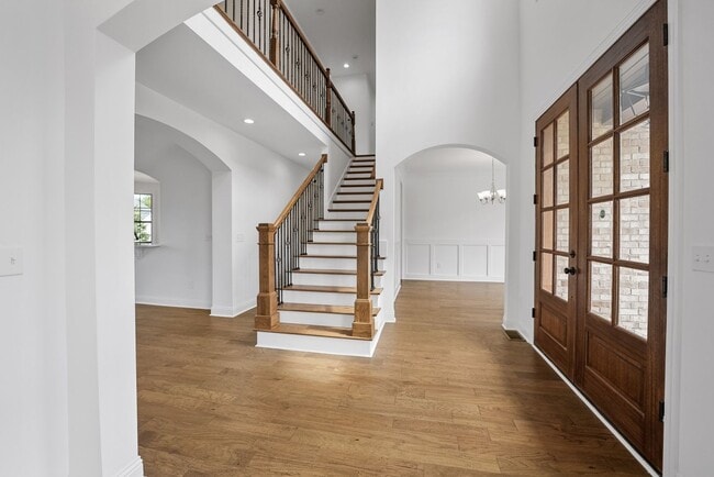 Building Photo - Newer Custom Brick Home in Lebanon