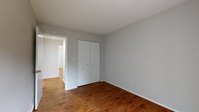 Building Photo - 773 Peninsula Ct
