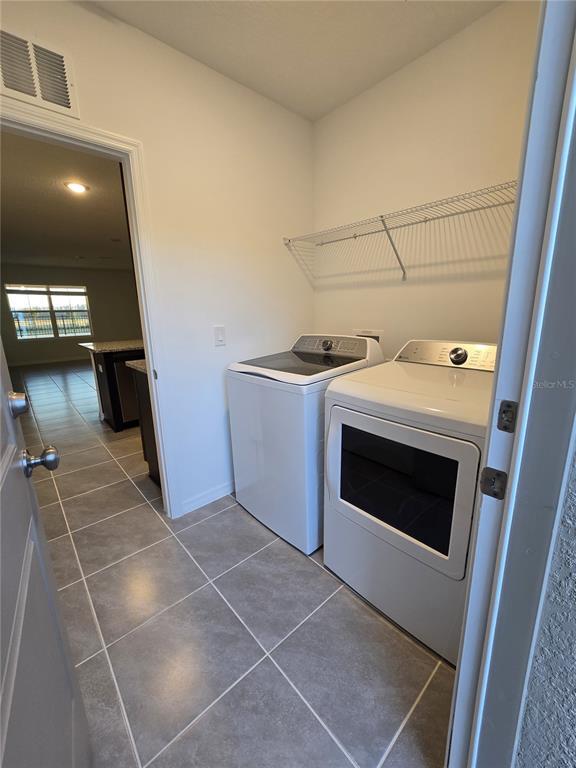 Building Photo - 15128 Windflower Aly