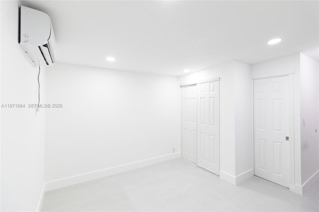 Building Photo - 5803 Buchanan St