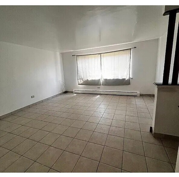 Building Photo - 10466 Betty Ct