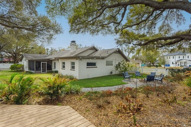 Building Photo - 2603 N Ridgewood Ave