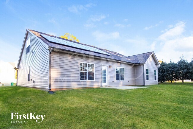 Building Photo - 4086 St Johns St