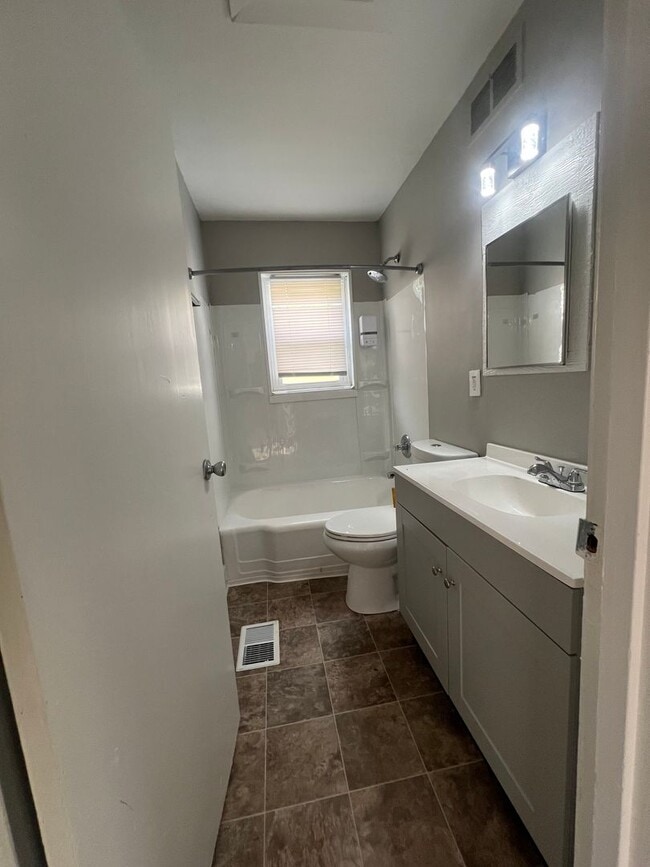 Building Photo - Two Bedroom for you!