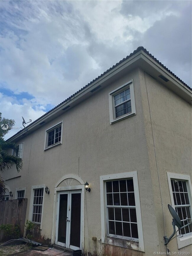 Building Photo - 7991 NW 44th Ct