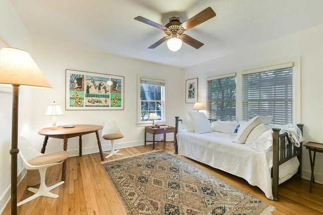 Building Photo - 4108 Avenue F