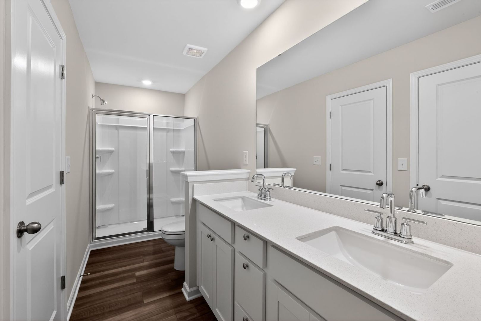 Building Photo - 1406 Cattleman Acres Dr