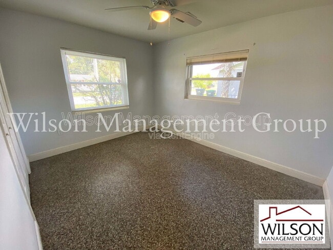 Building Photo - 2606 Aloma Ave