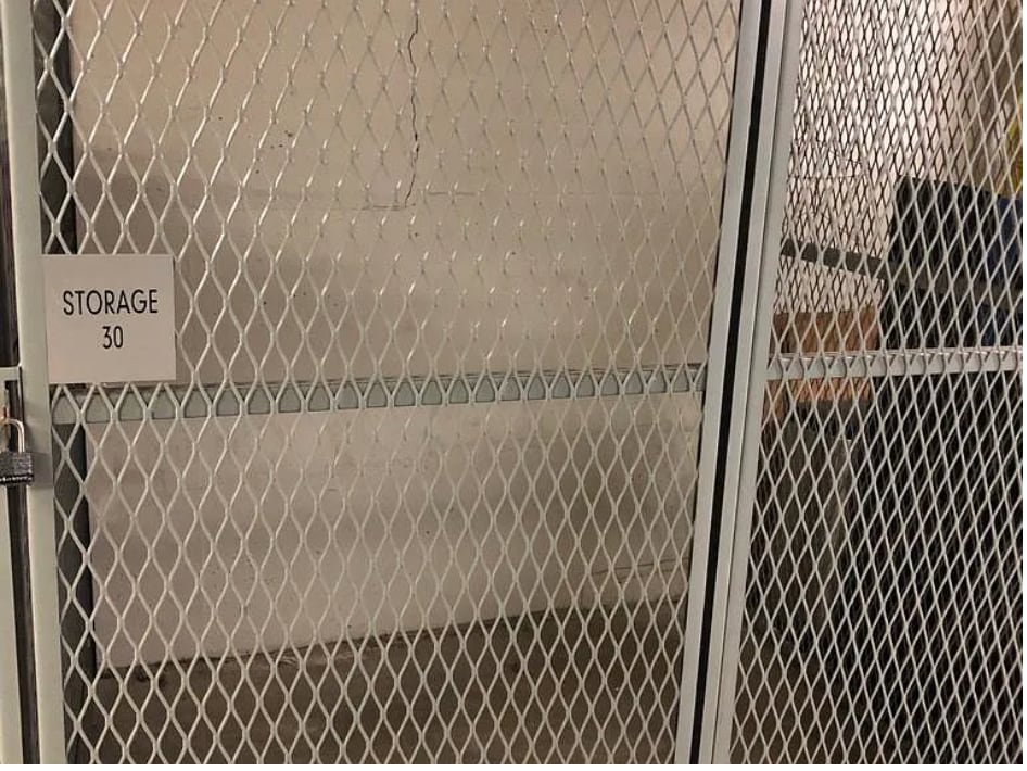 Building Photo - 309 Holland Ln