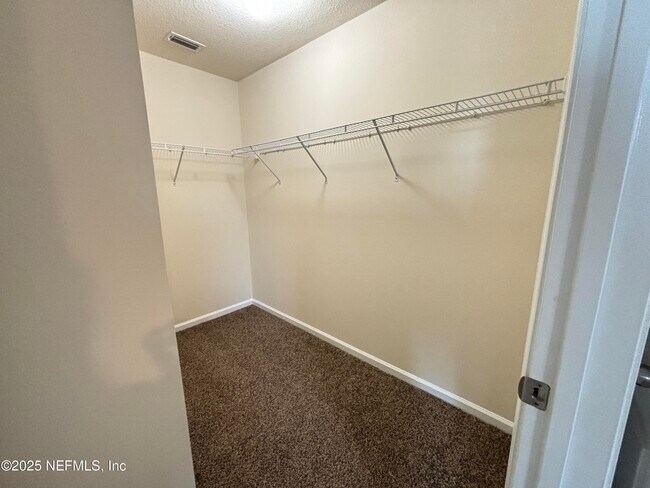 Building Photo - 15668 Palfrey Chase Dr