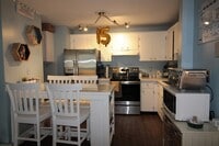 Building Photo - 16A Mayberry Dr